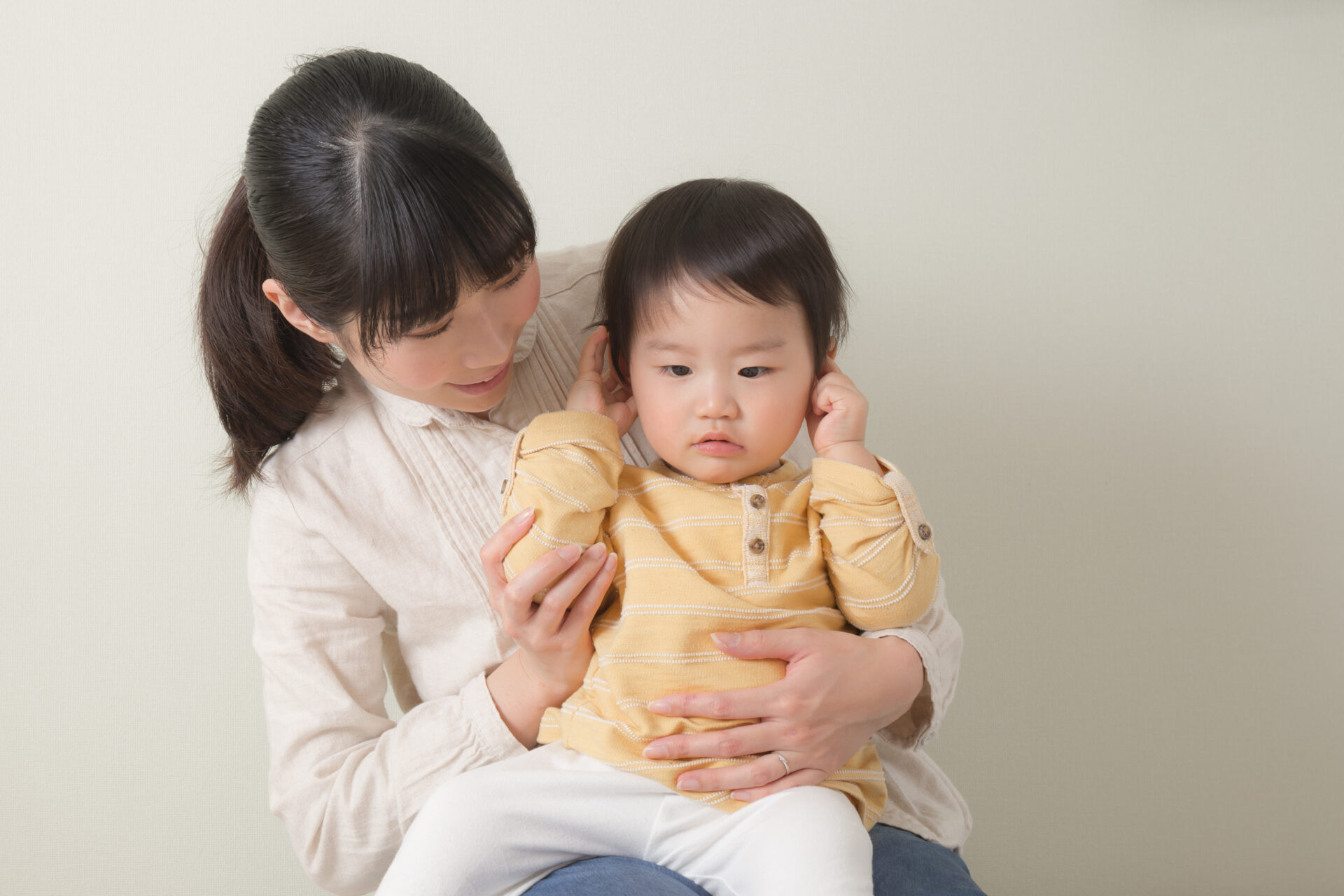 【画像】耳を触る子供